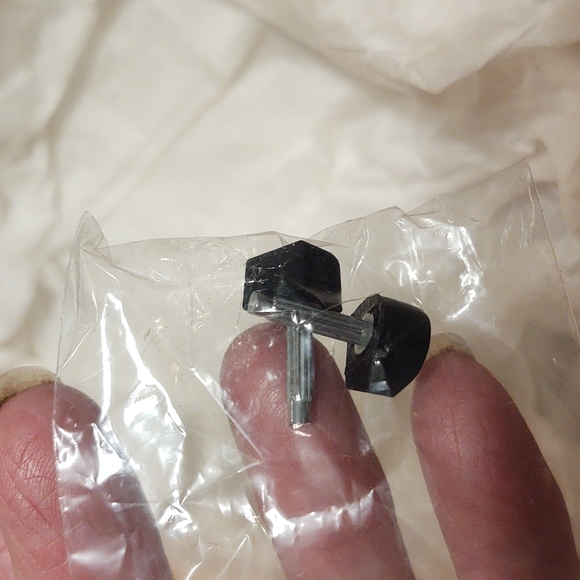 Steve Madden heels. Beautiful deep red patten leather with beige straps. - Picture 9 of 11